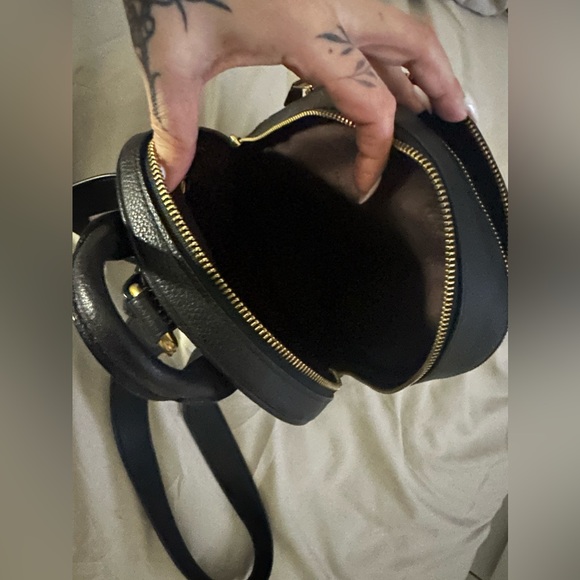 Sold - Picture 4 of 9